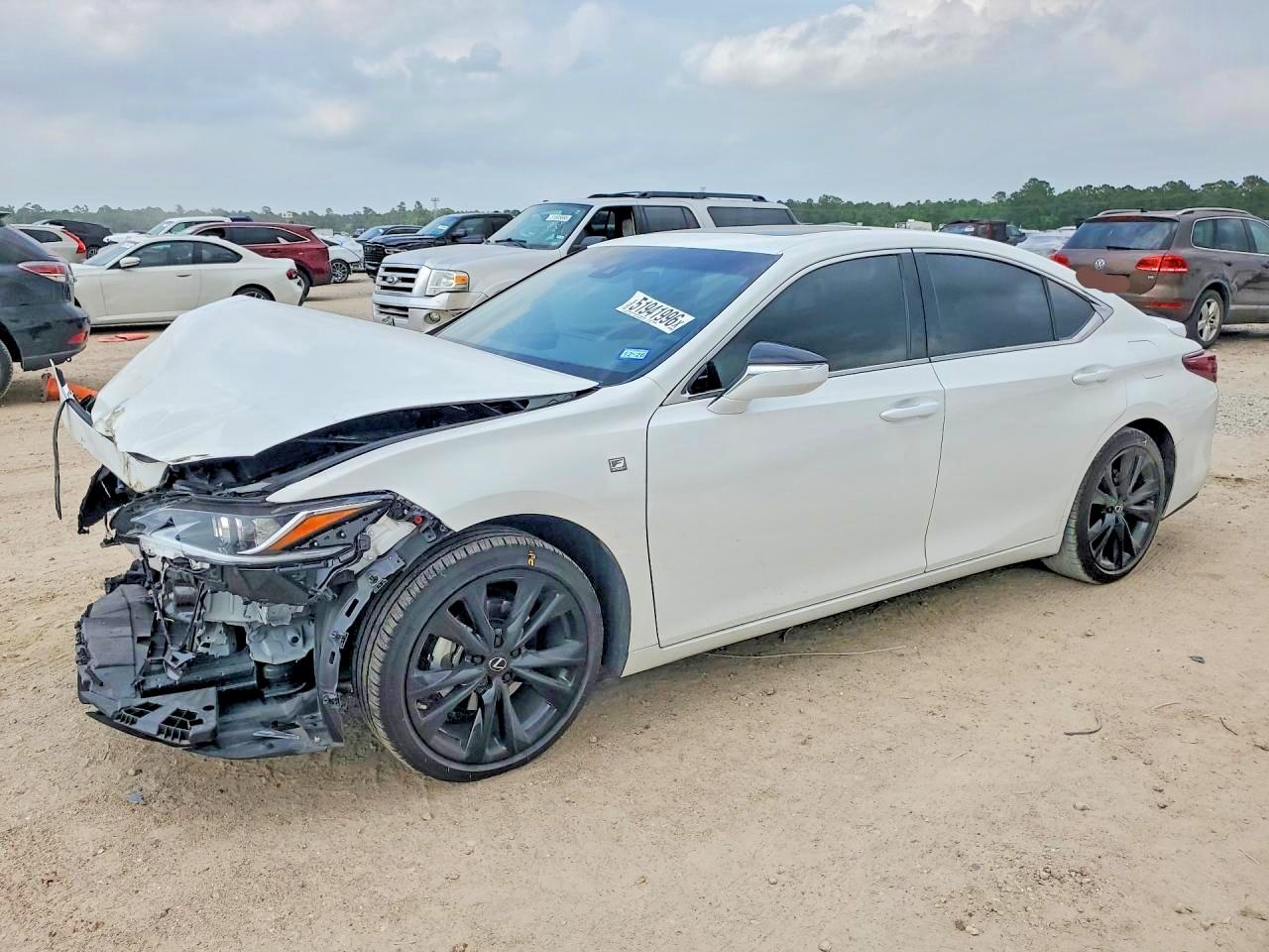 Salvage Lexus Es Image