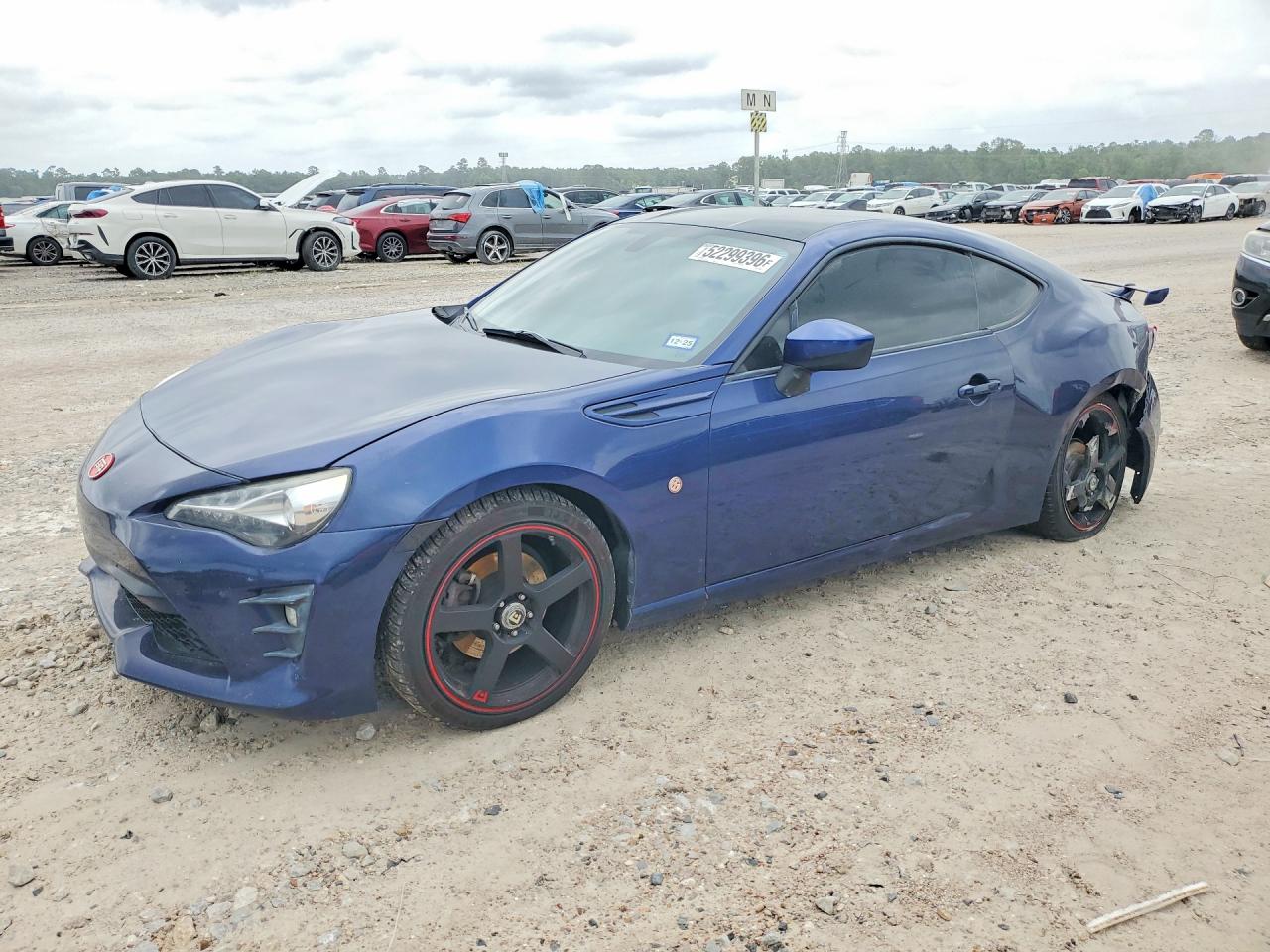 Salvage Toyota 86 Image