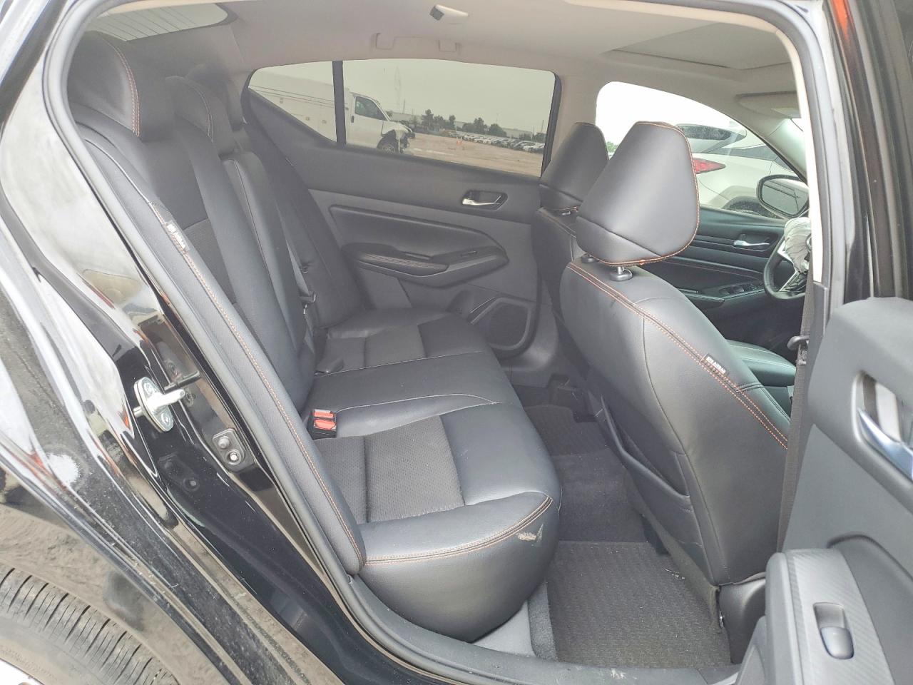 Nissan Altima Sr