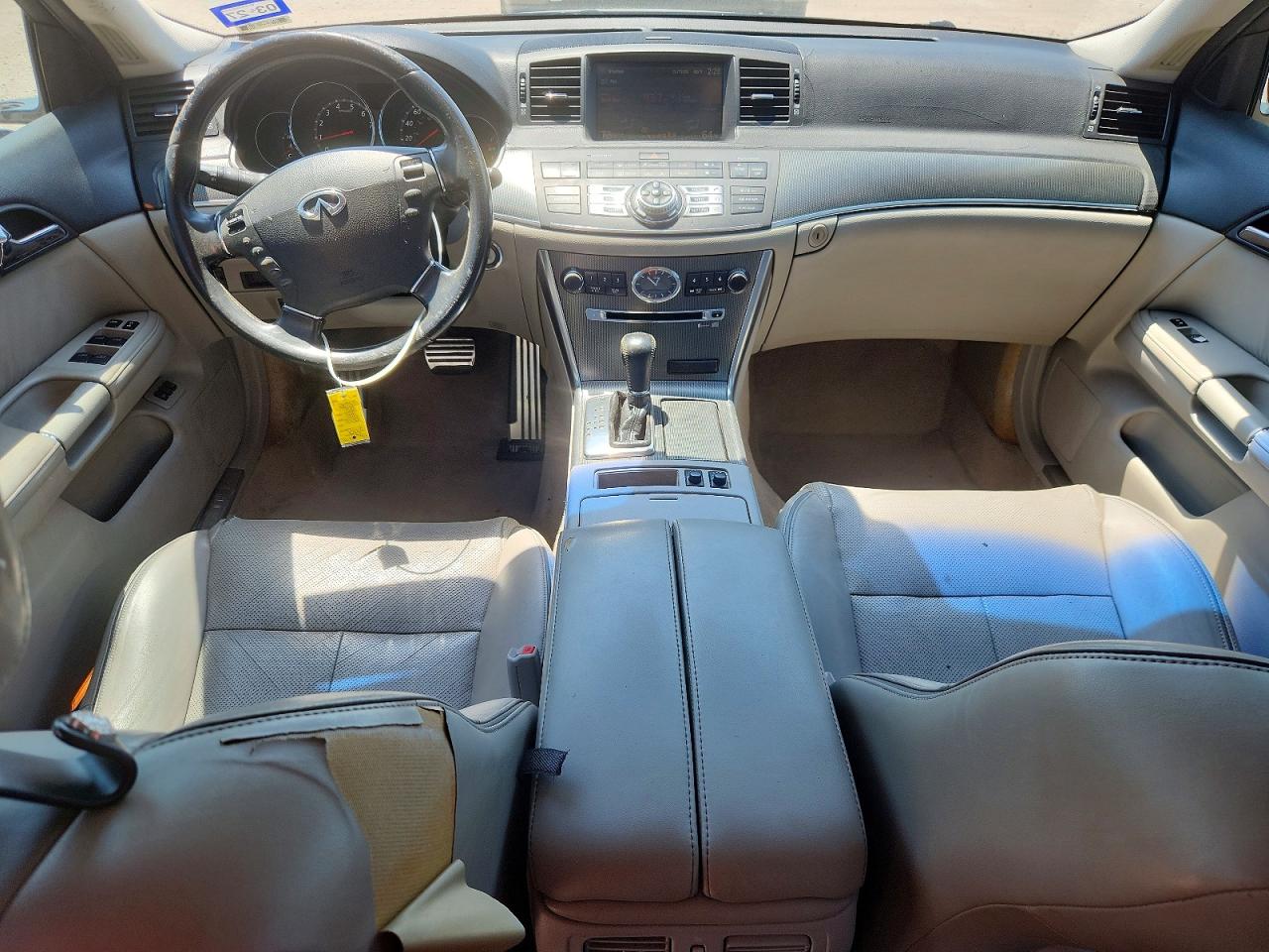 INFINITI M35 Base