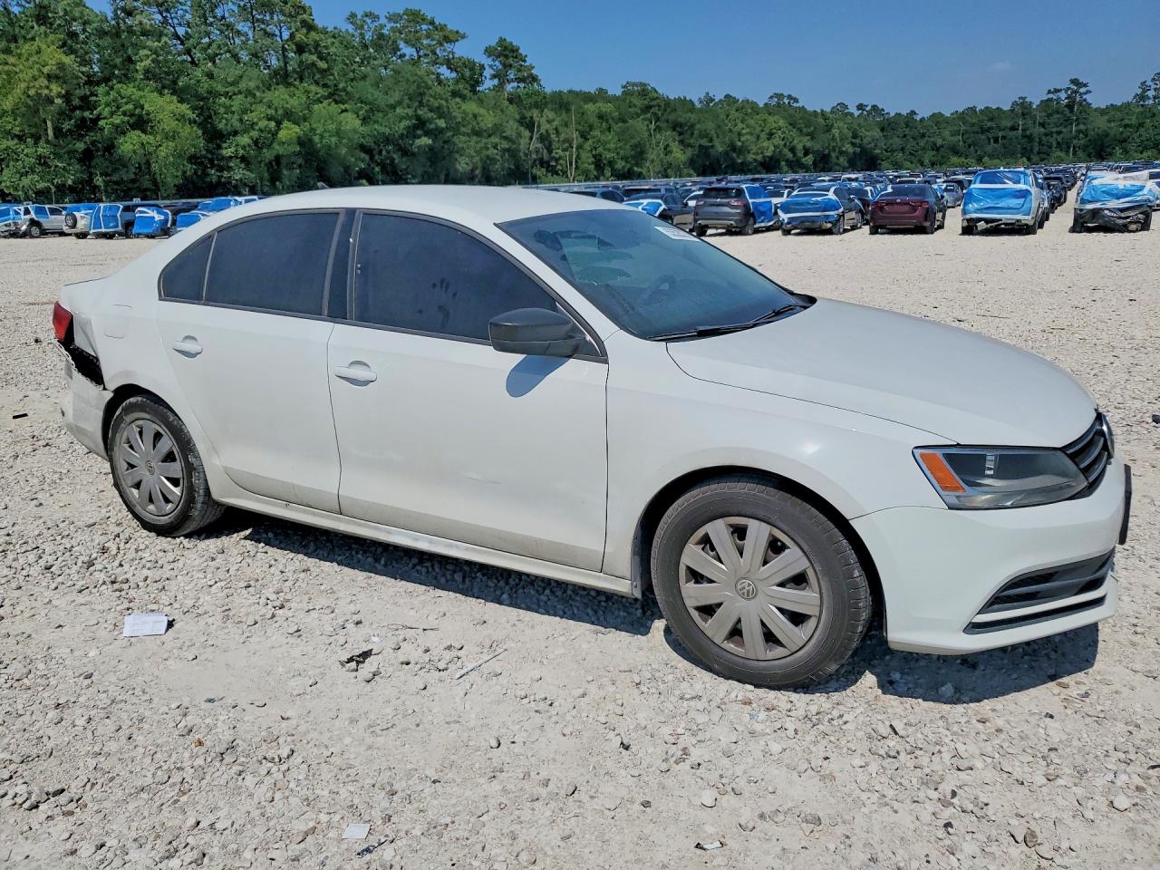 Volkswagen Jetta Base