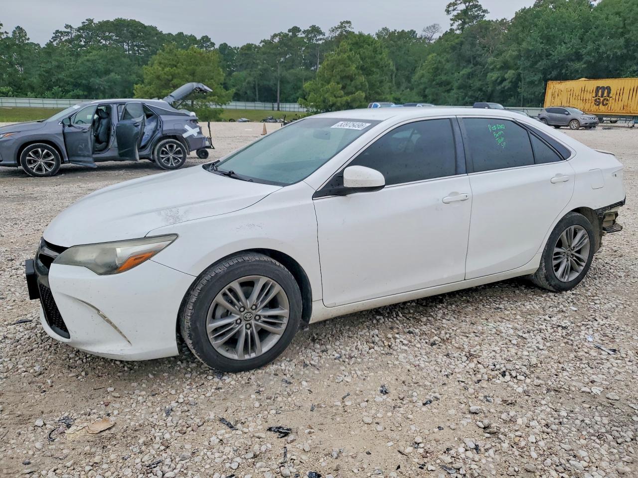 Salvage Toyota Camry Image