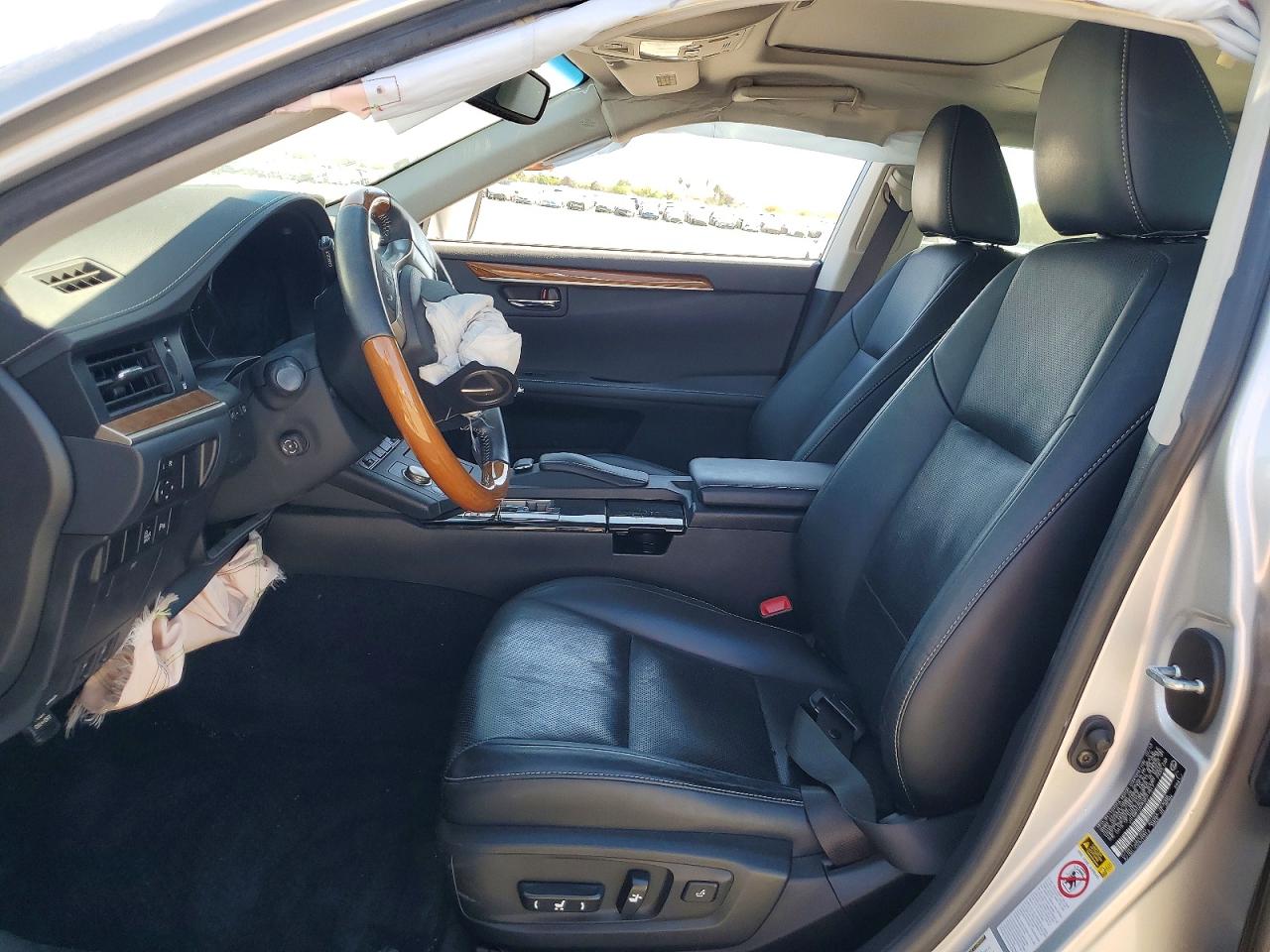 Lexus Es Base