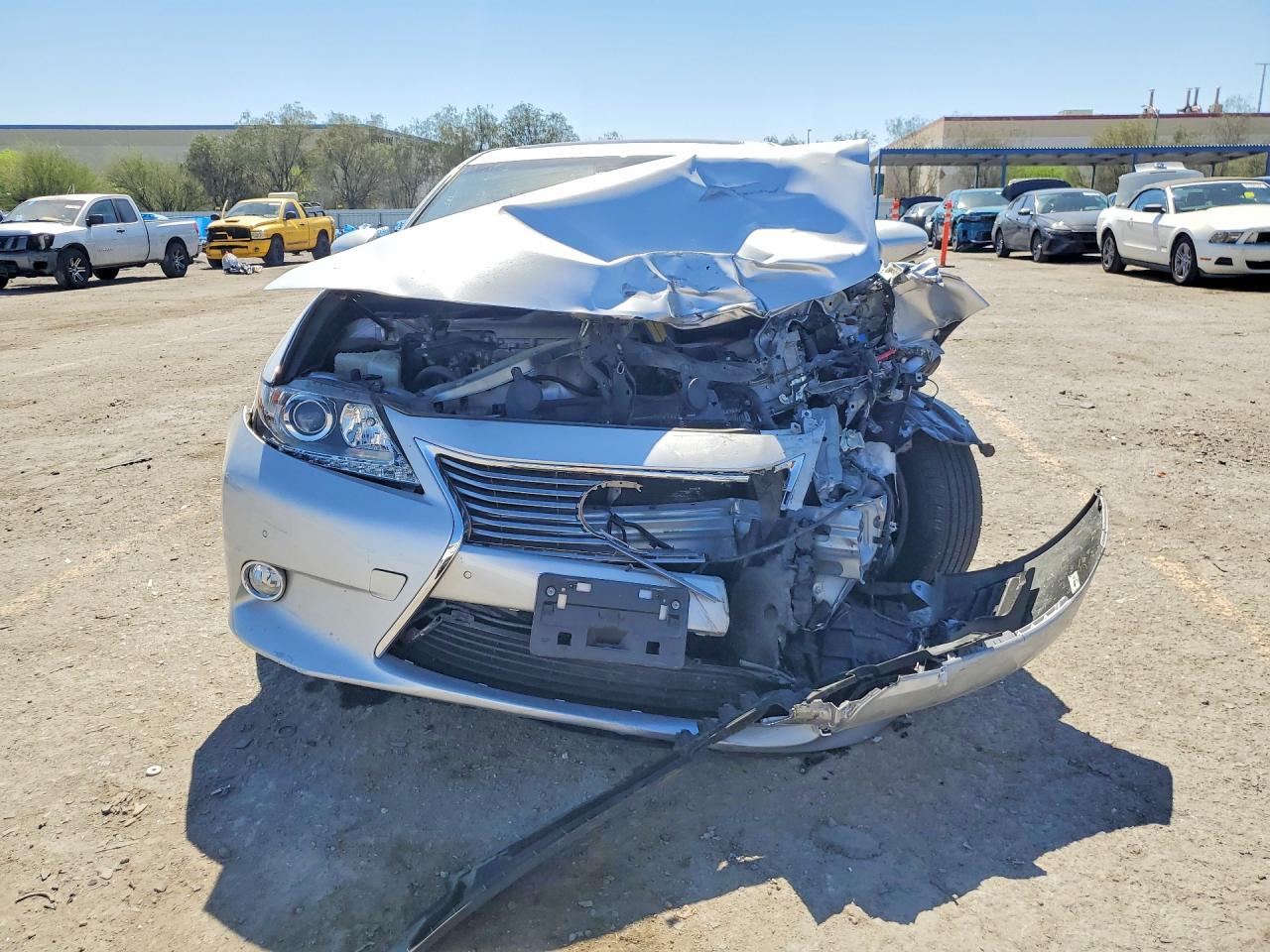 Lexus Es Base