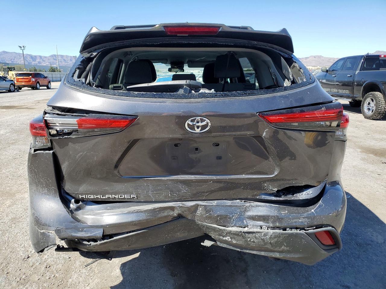 Toyota Highlander Le
