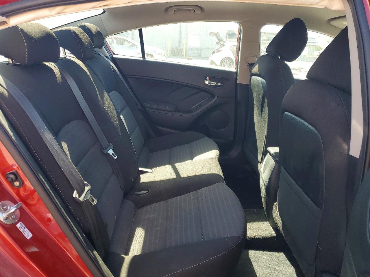 Kia Forte S
