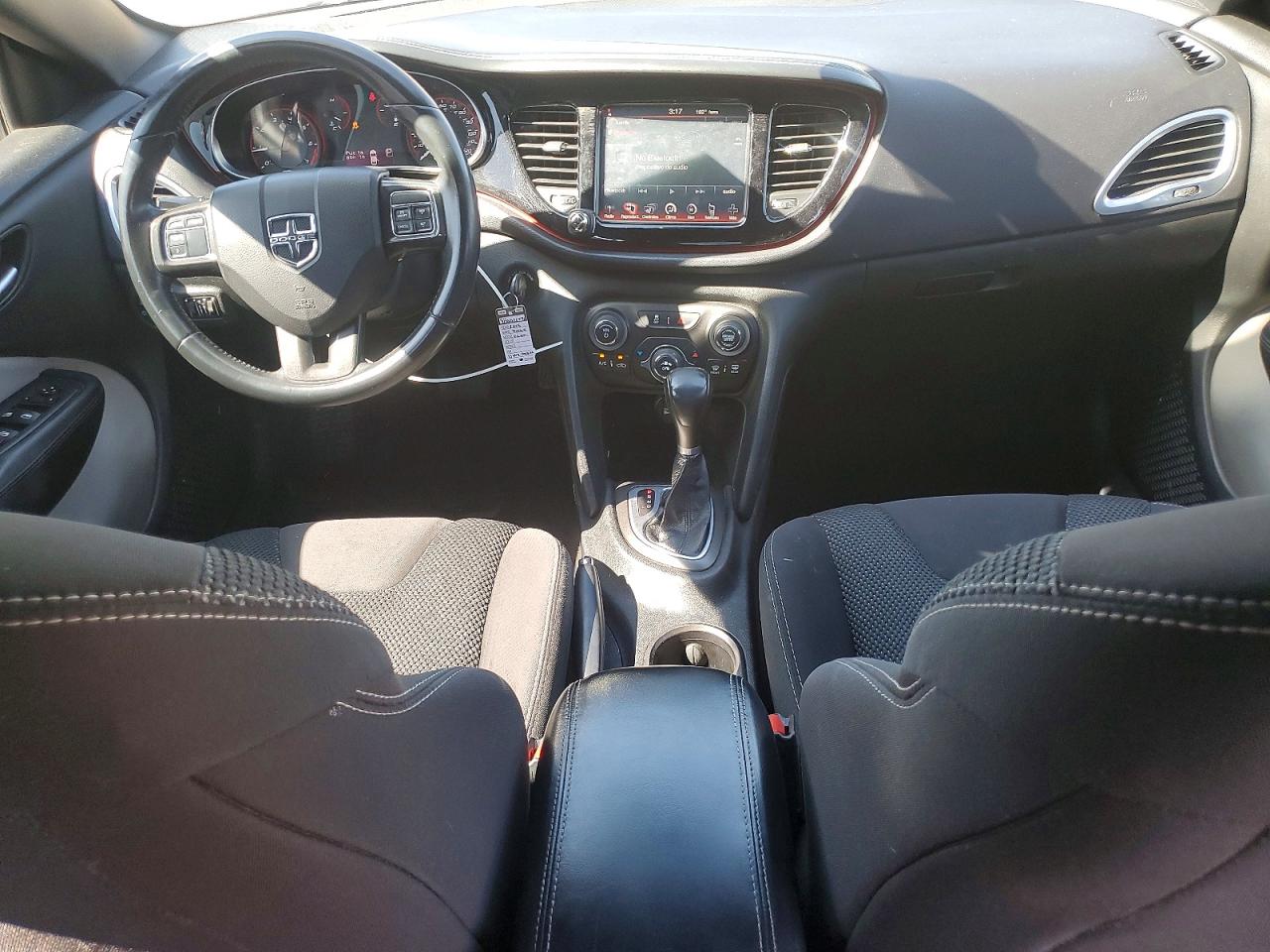 Dodge Dart Sxt
