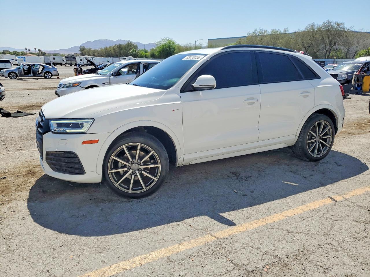 Salvage Audi Q3 Image