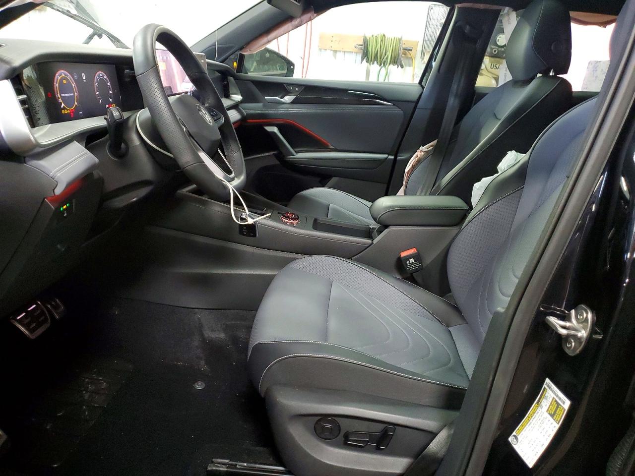 Volkswagen Tiguan Se R-line Black