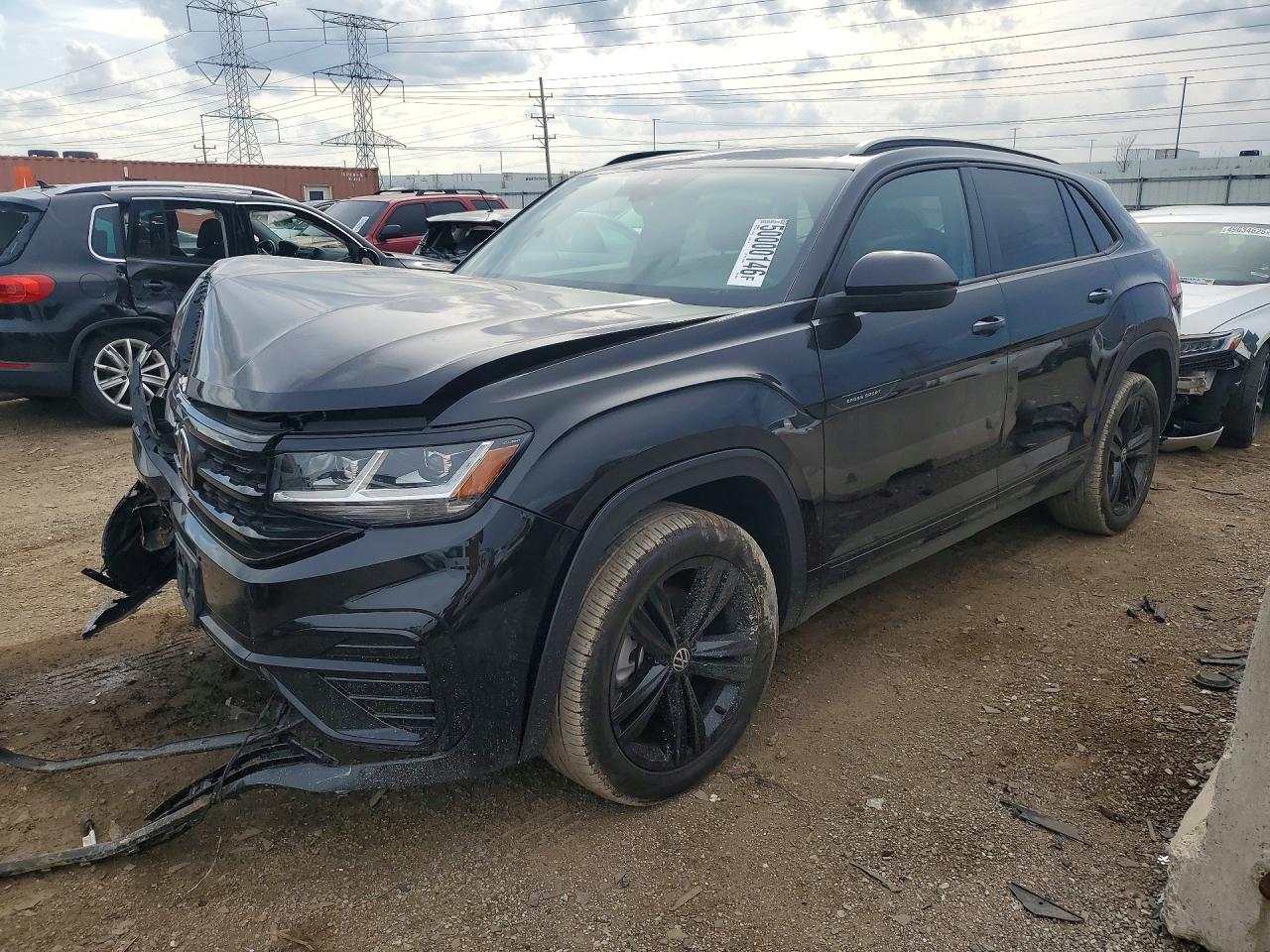 Salvage Volkswagen Atlas Image