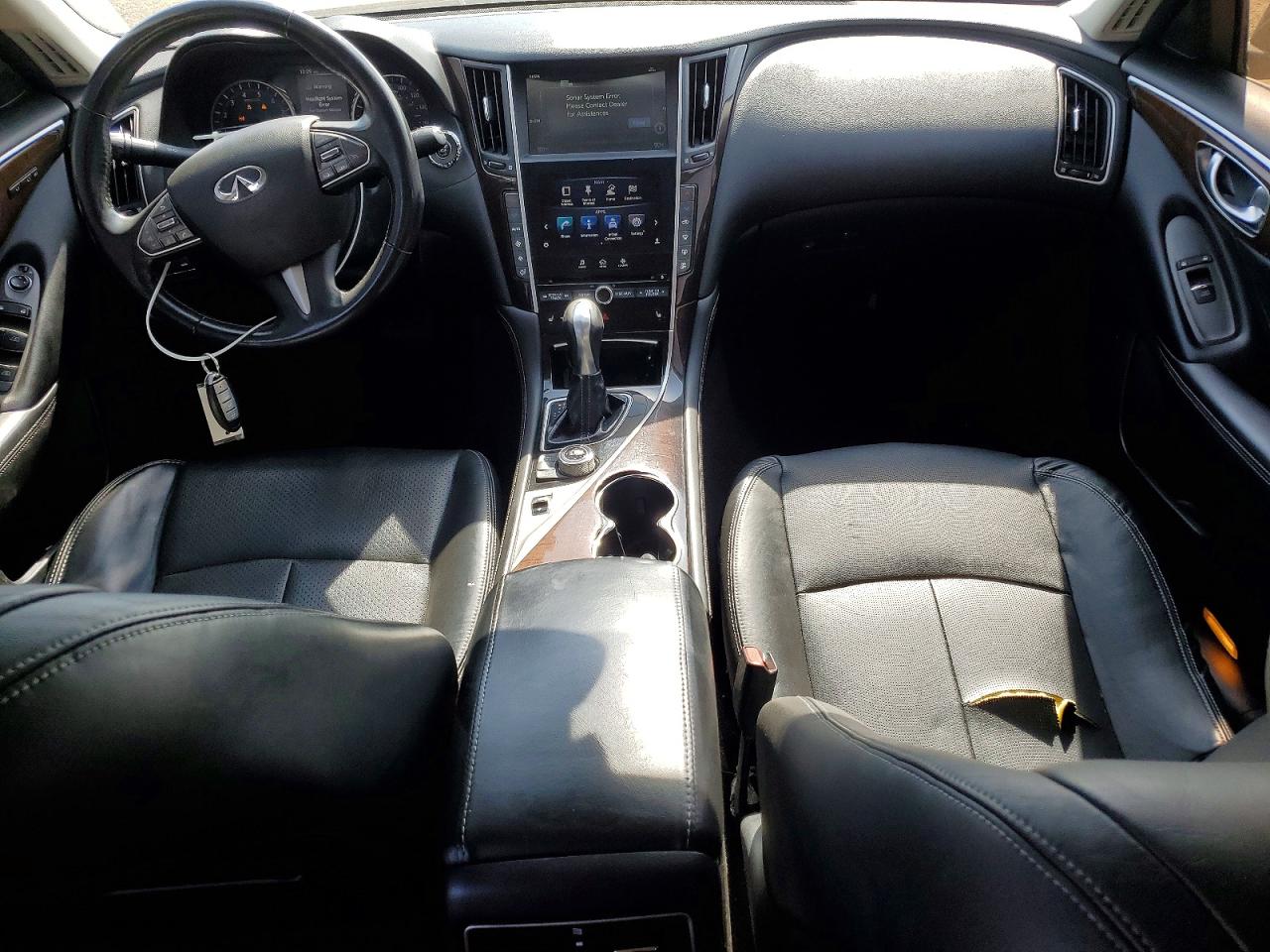 INFINITI Q50 Base