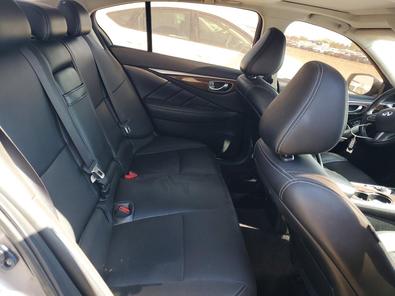 INFINITI Q50 Base