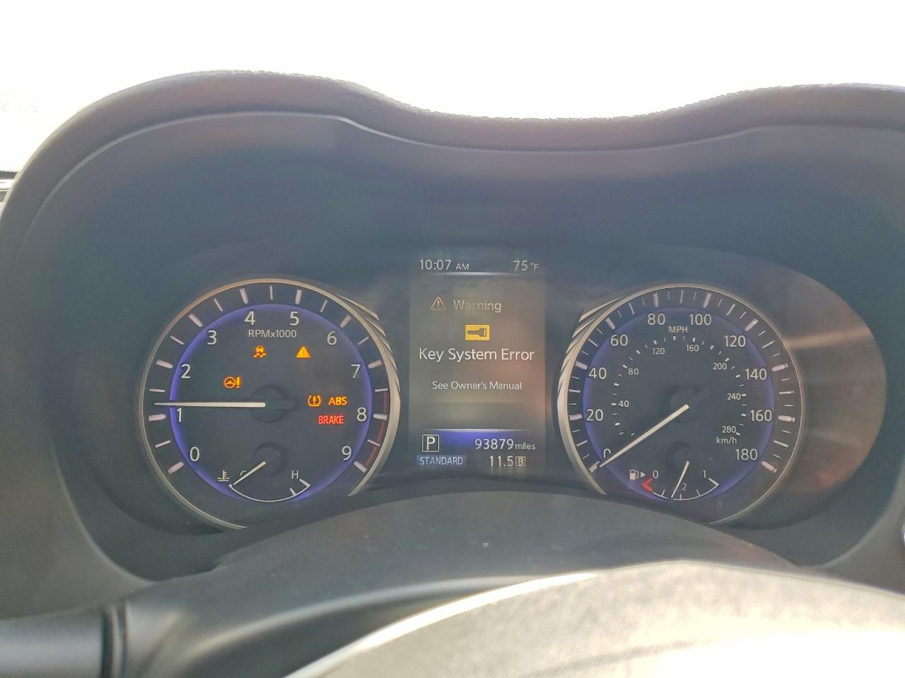 INFINITI Q50 Base
