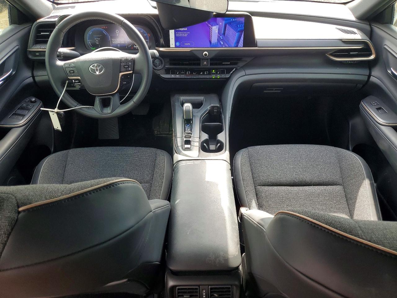 Toyota Crown Xle Xle