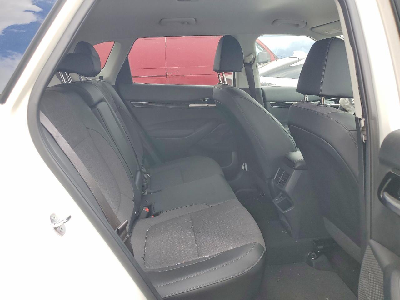 Kia Seltos S
