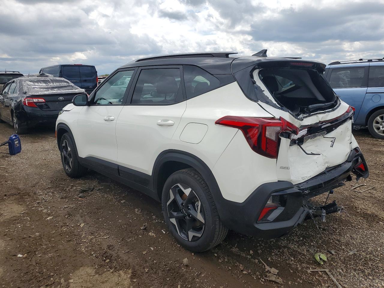 Kia Seltos S