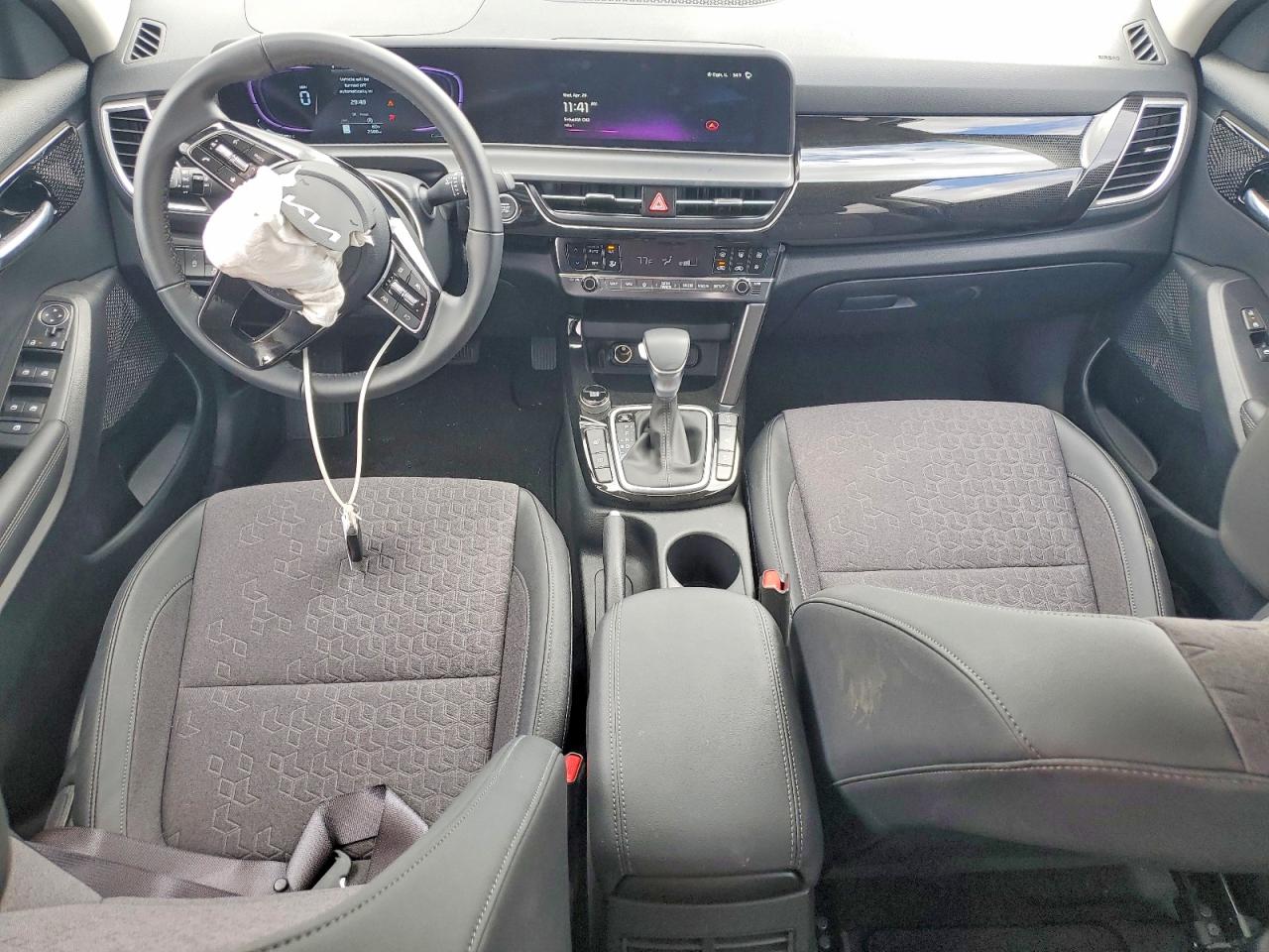 Kia Seltos S