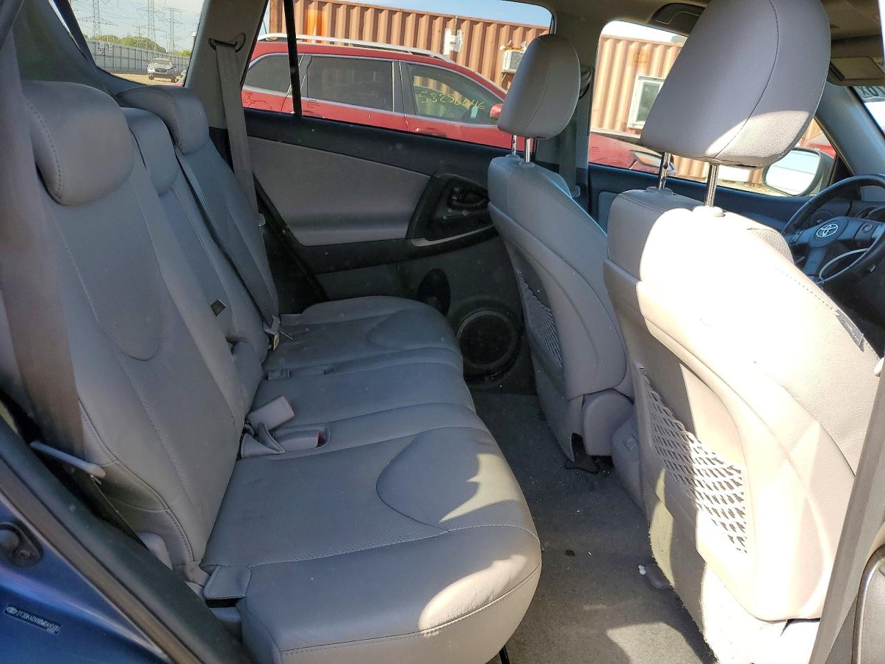 Toyota RAV4 Limited