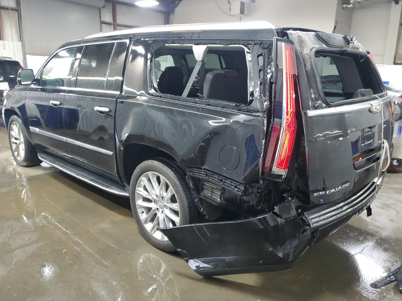 Cadillac Escalade Esv Luxury