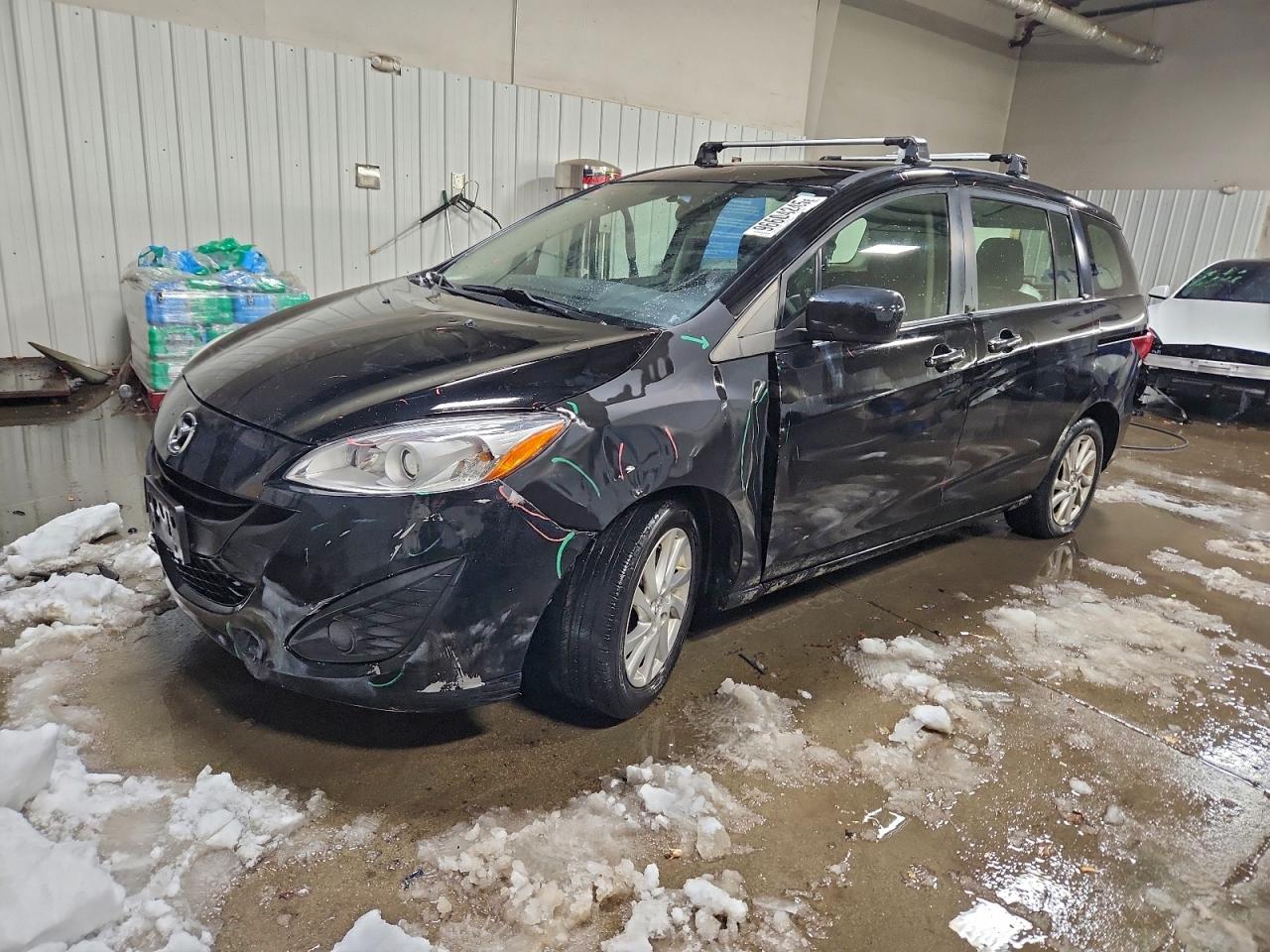 Salvage Mazda 5 Image