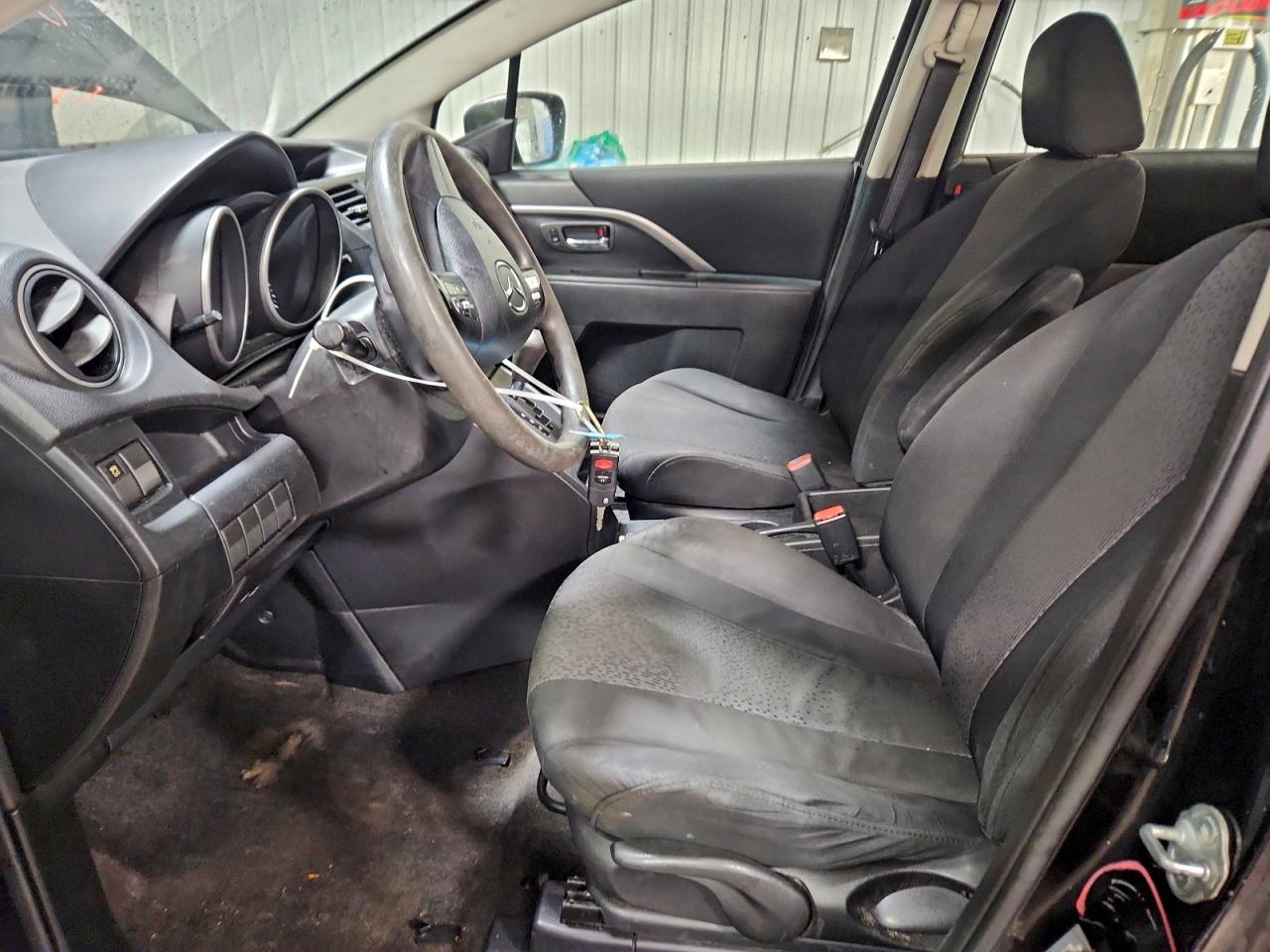 Mazda 5