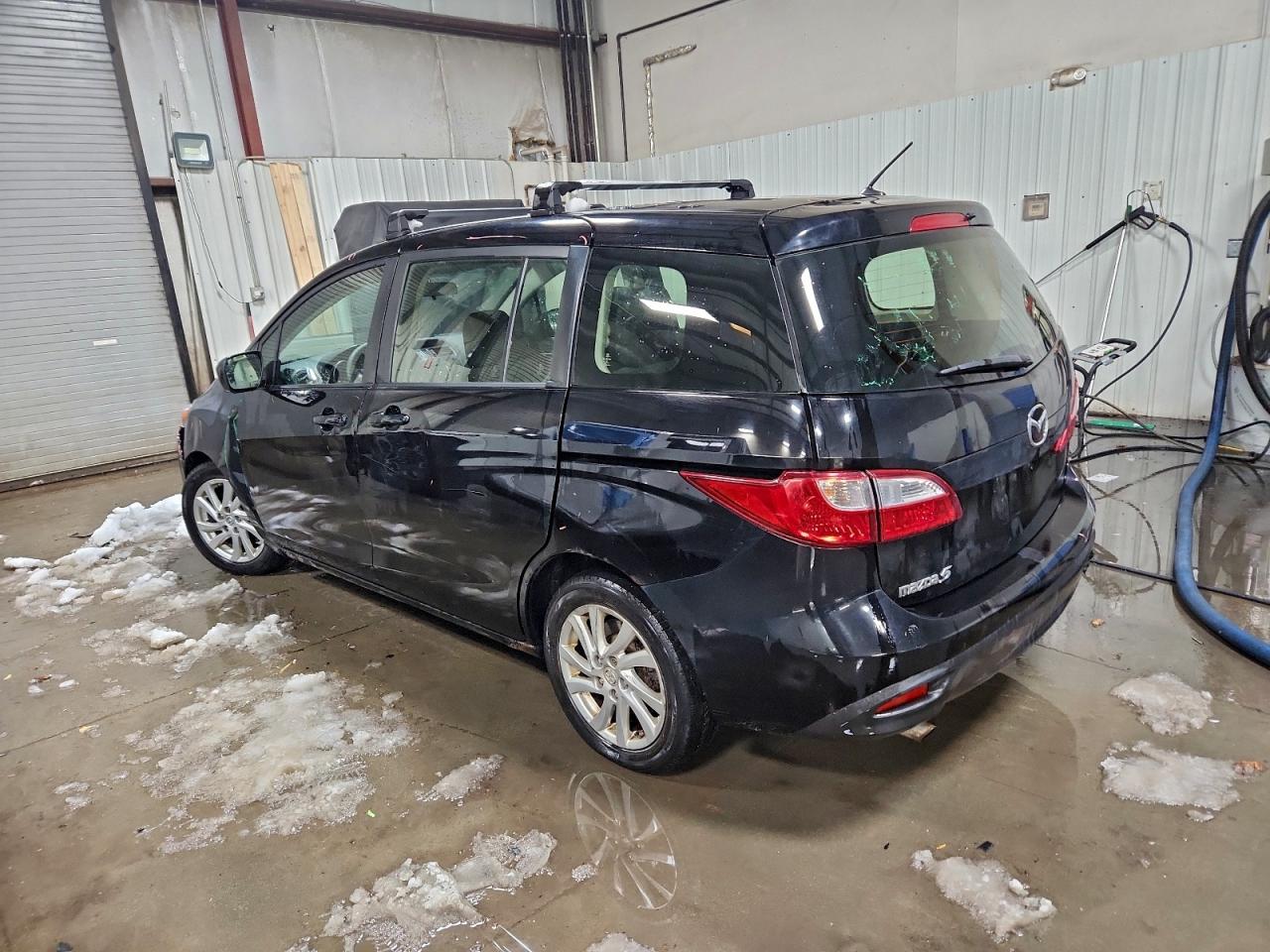 Mazda 5