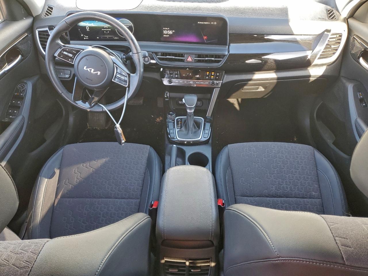 Kia Seltos S