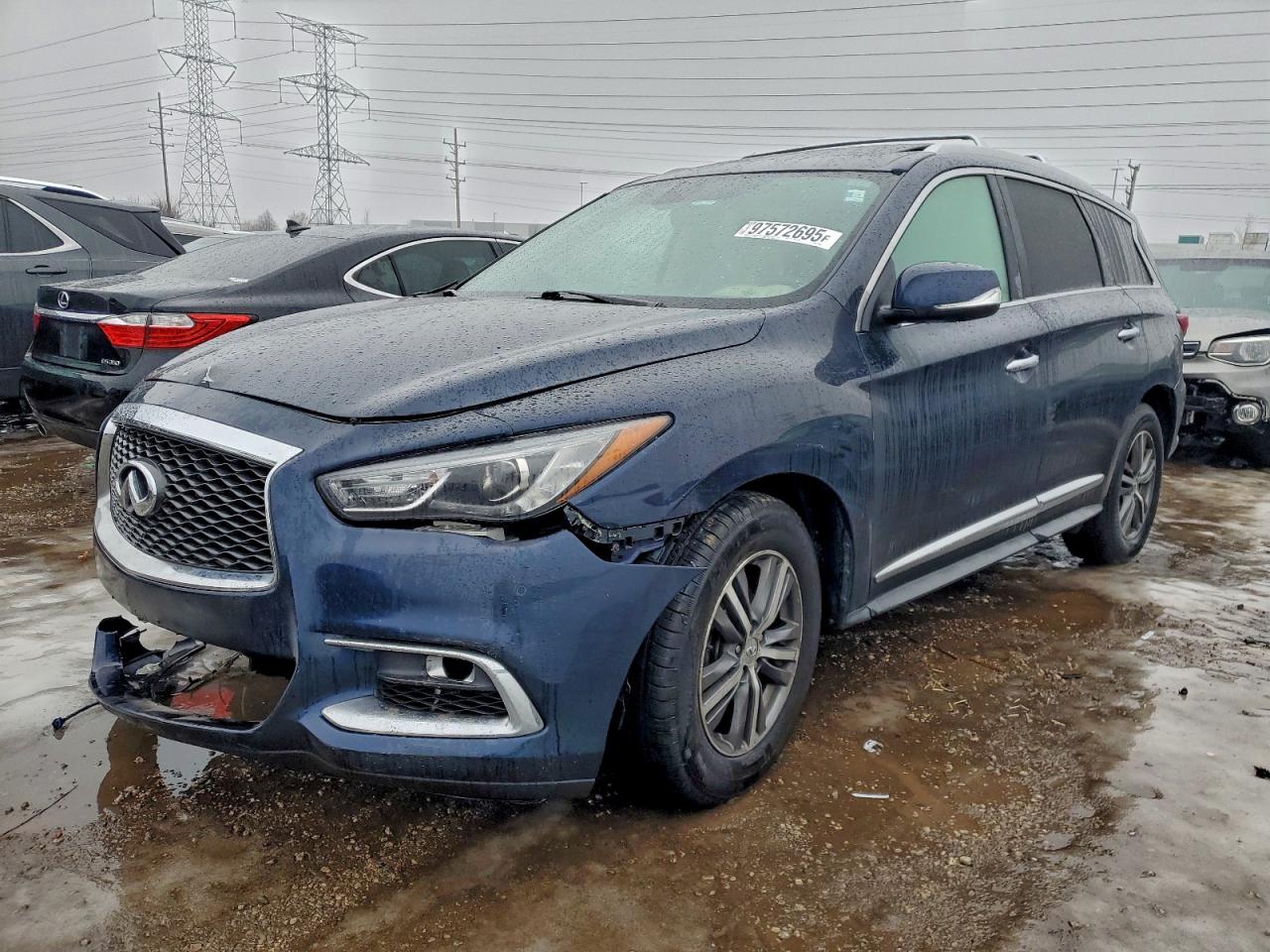 Salvage INFINITI Qx Image