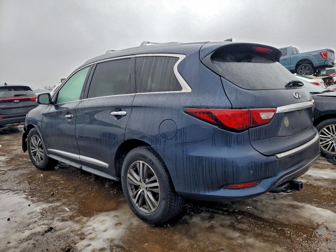 INFINITI Qx