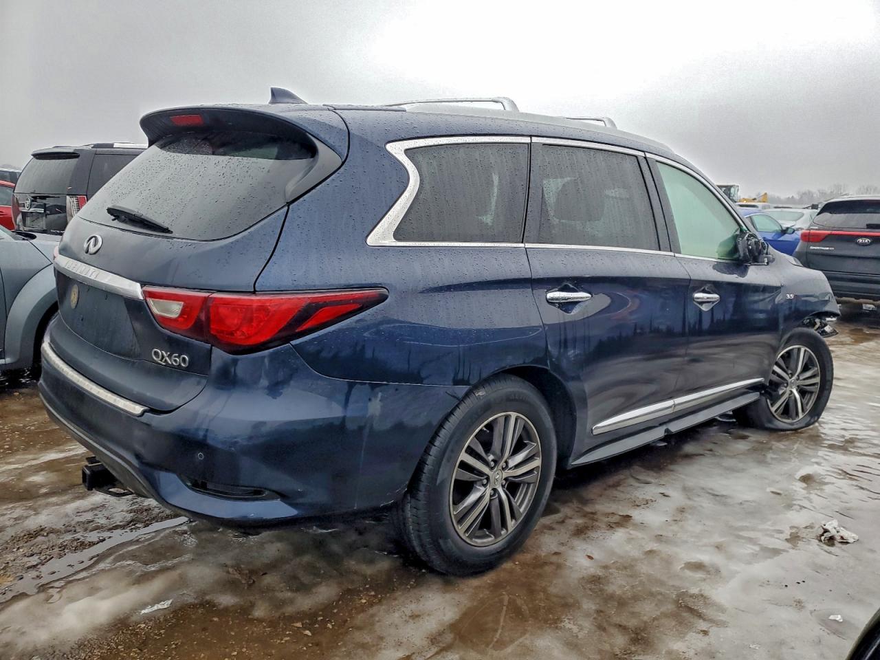 INFINITI Qx