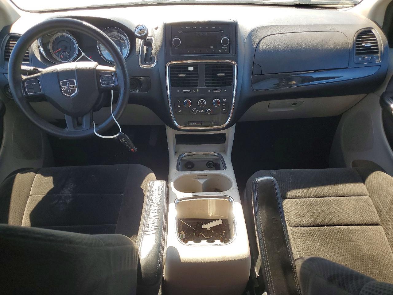Dodge Caravan Sxt