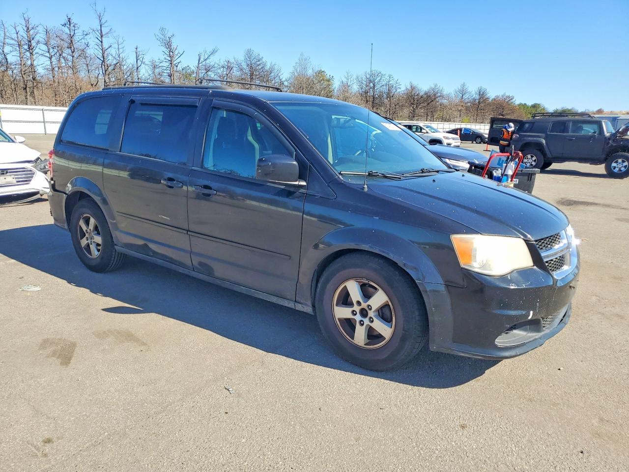 Dodge Caravan Sxt