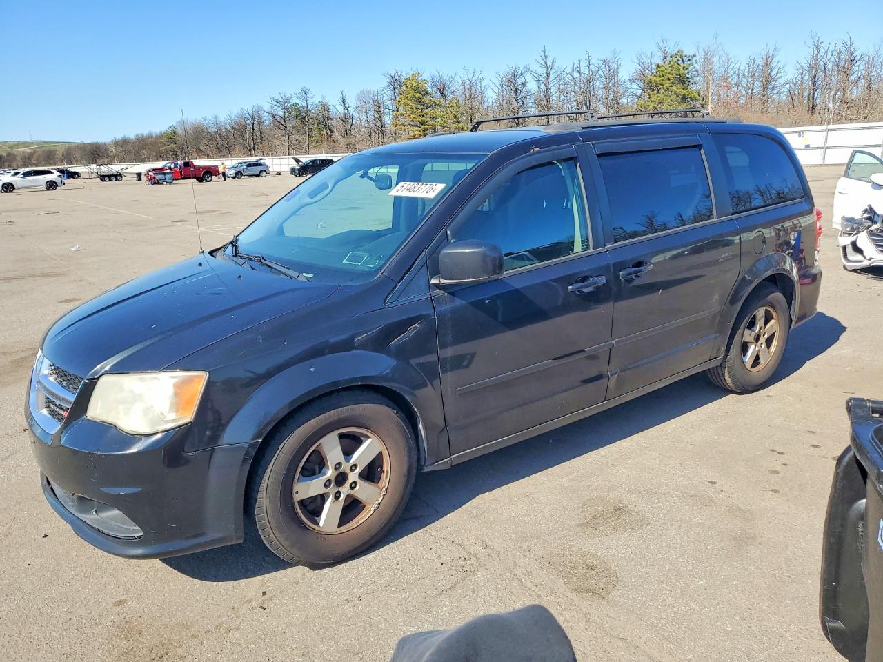 Salvage Dodge Caravan Image