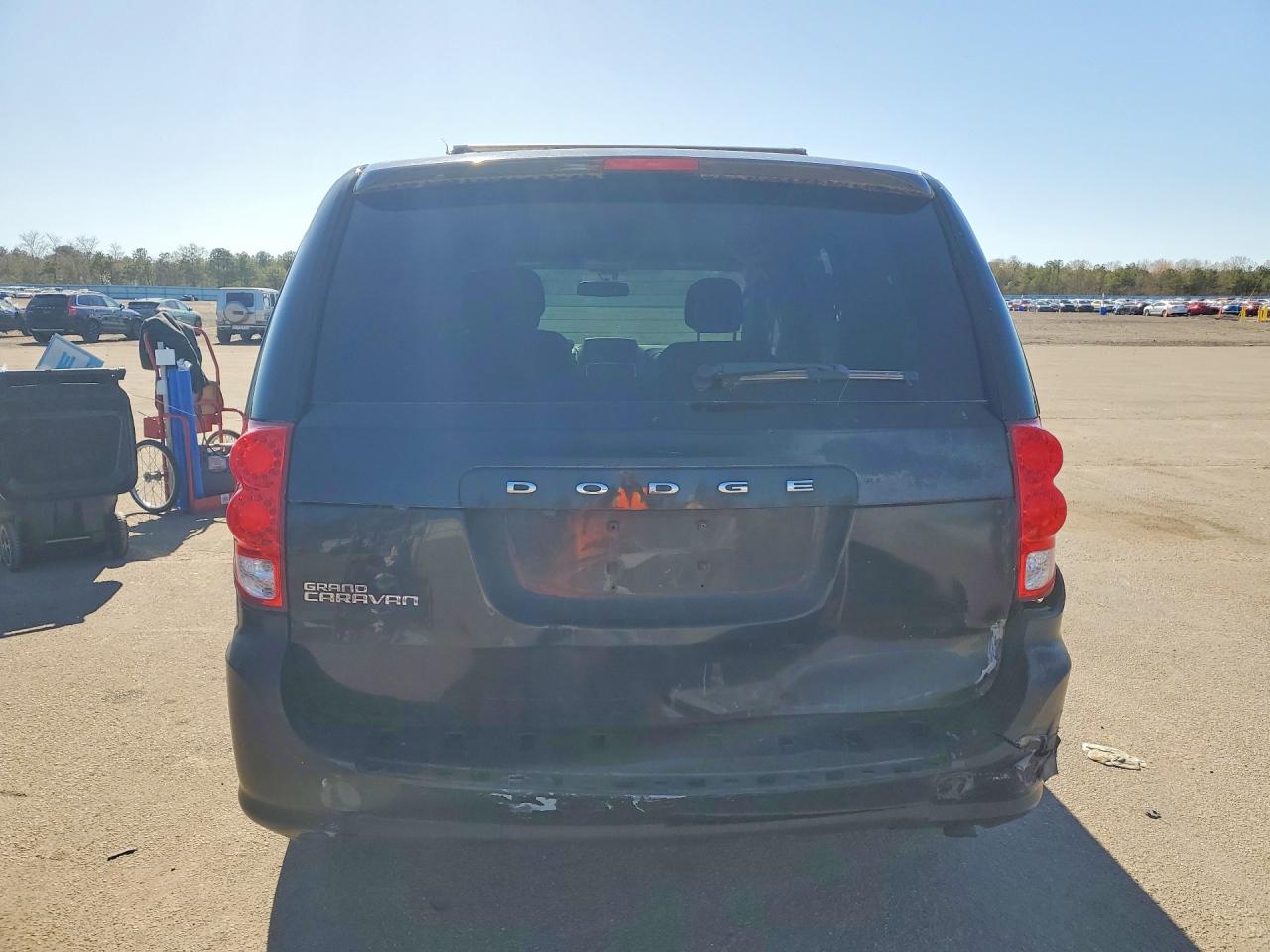 Dodge Caravan Sxt