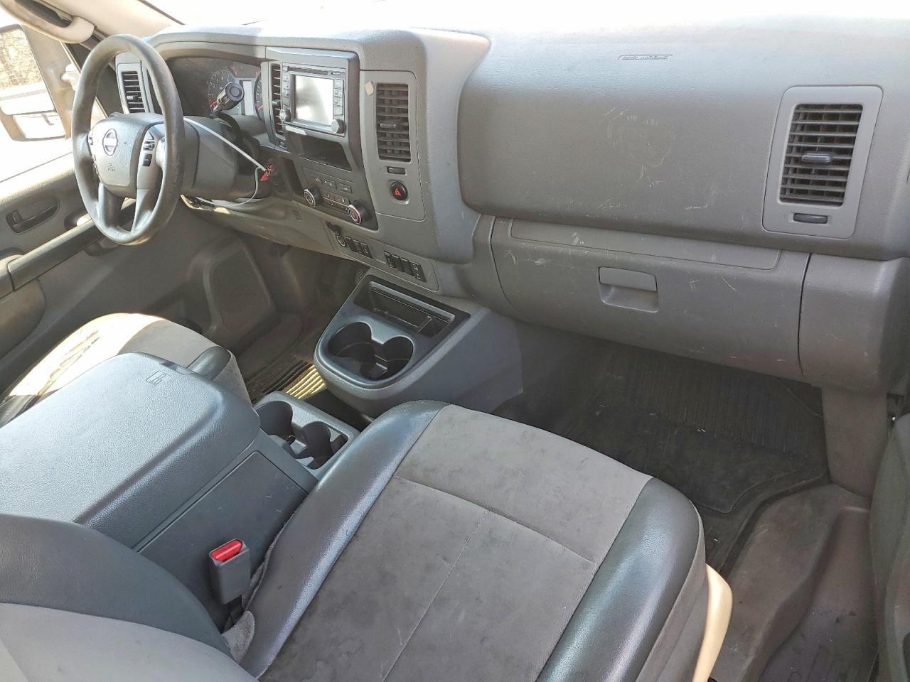 Nissan Nv 2500 Hd Sl