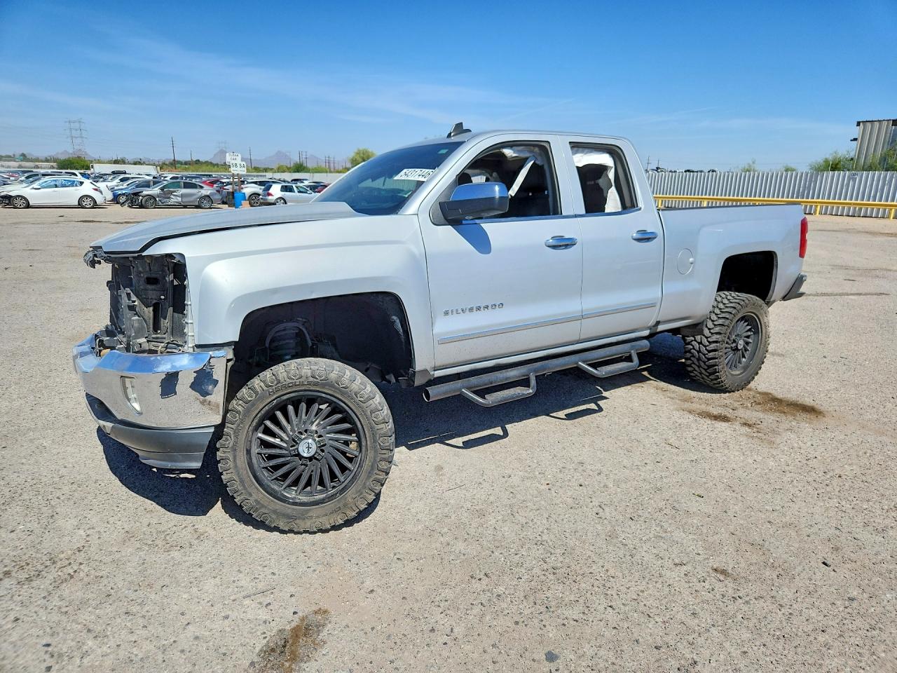 Salvage Chevrolet Silverado Image