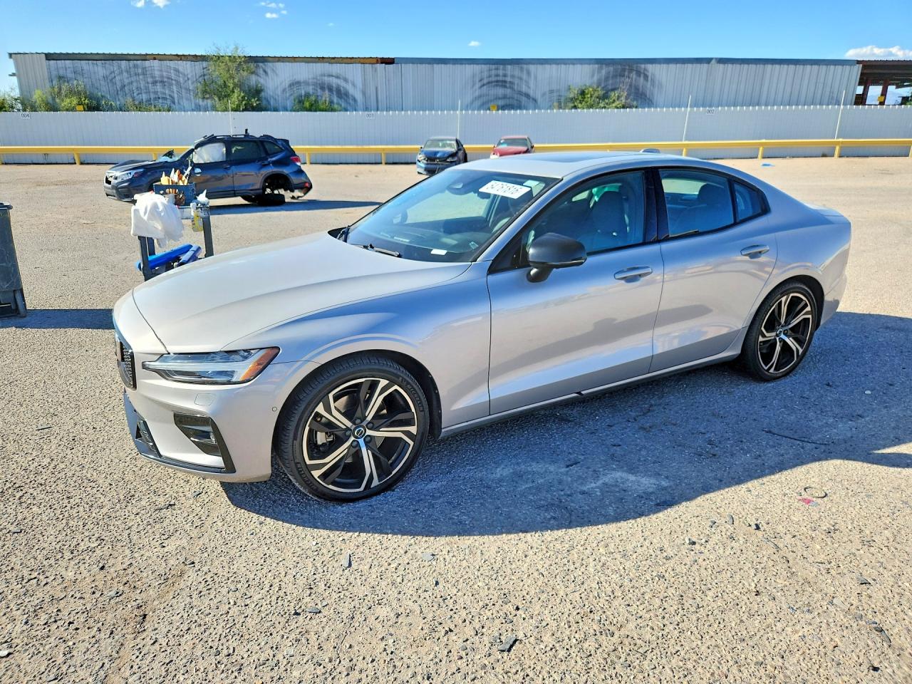 Salvage Volvo S60 Image