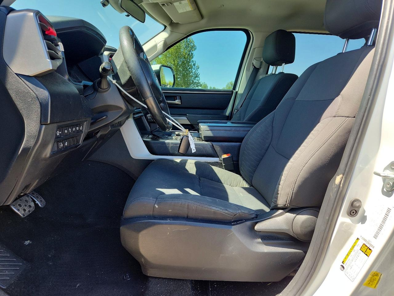 Toyota Tundra Crewmax Sr5