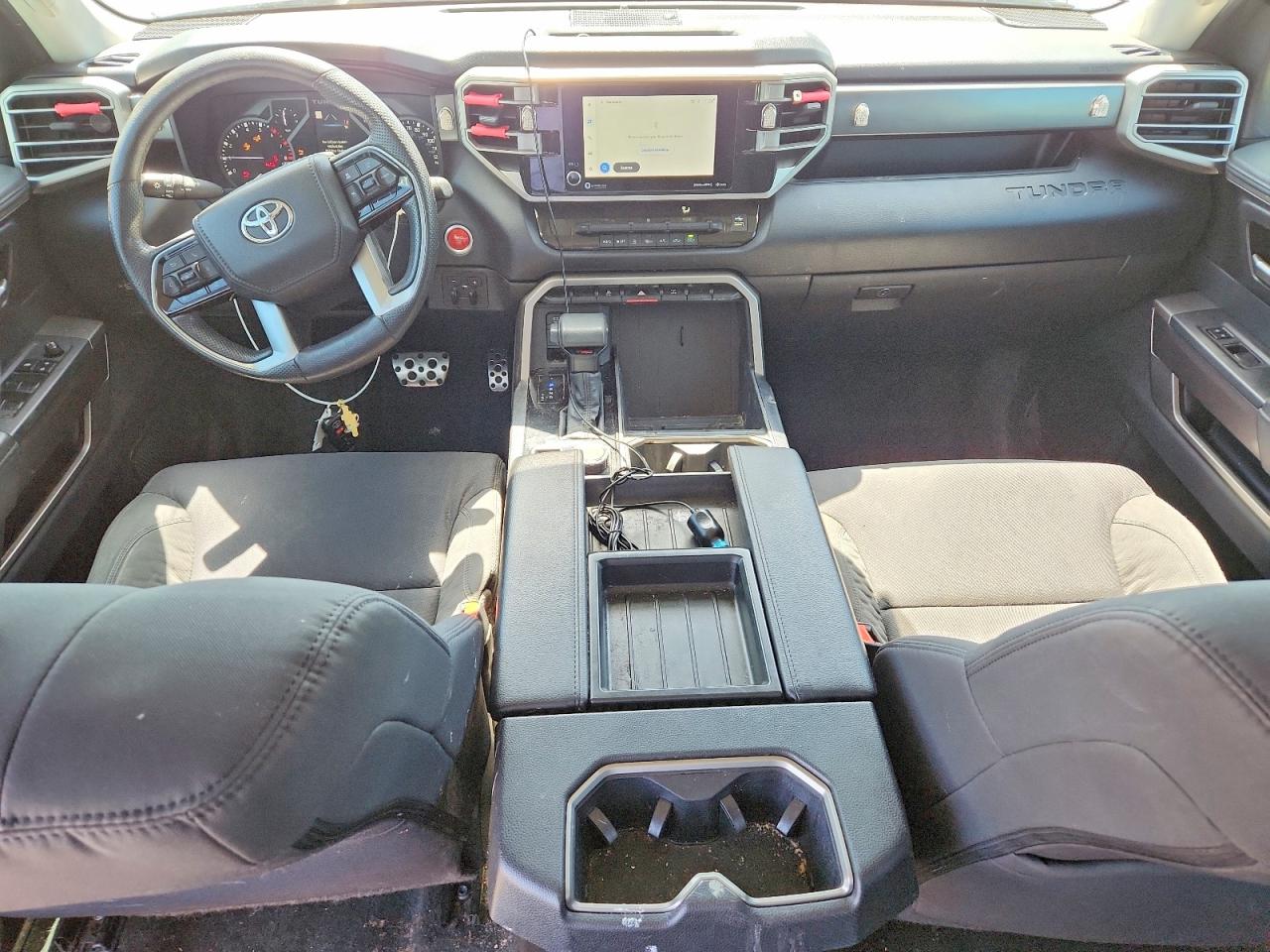 Toyota Tundra Crewmax Sr5
