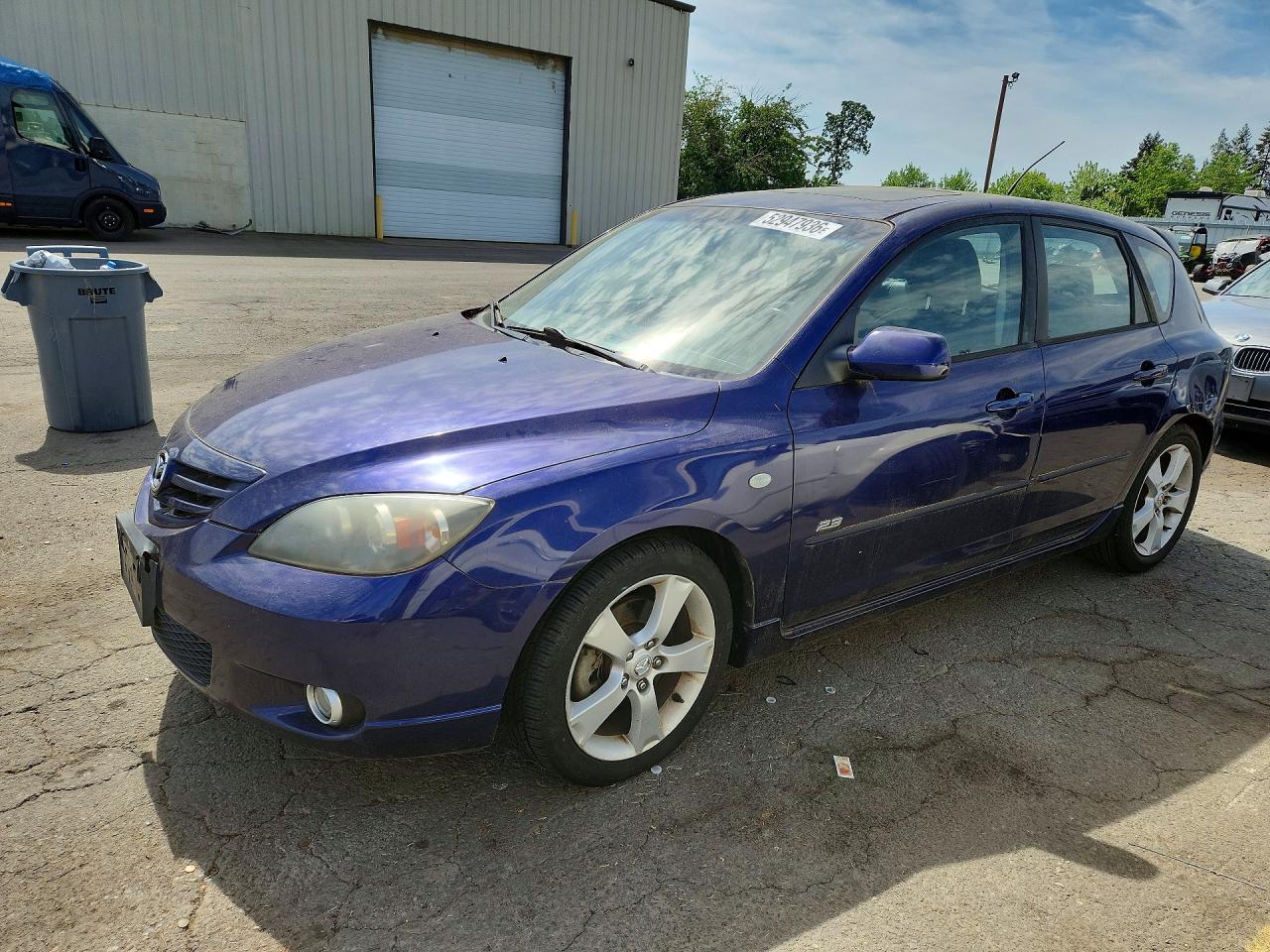 Salvage Mazda Mazda3 Image