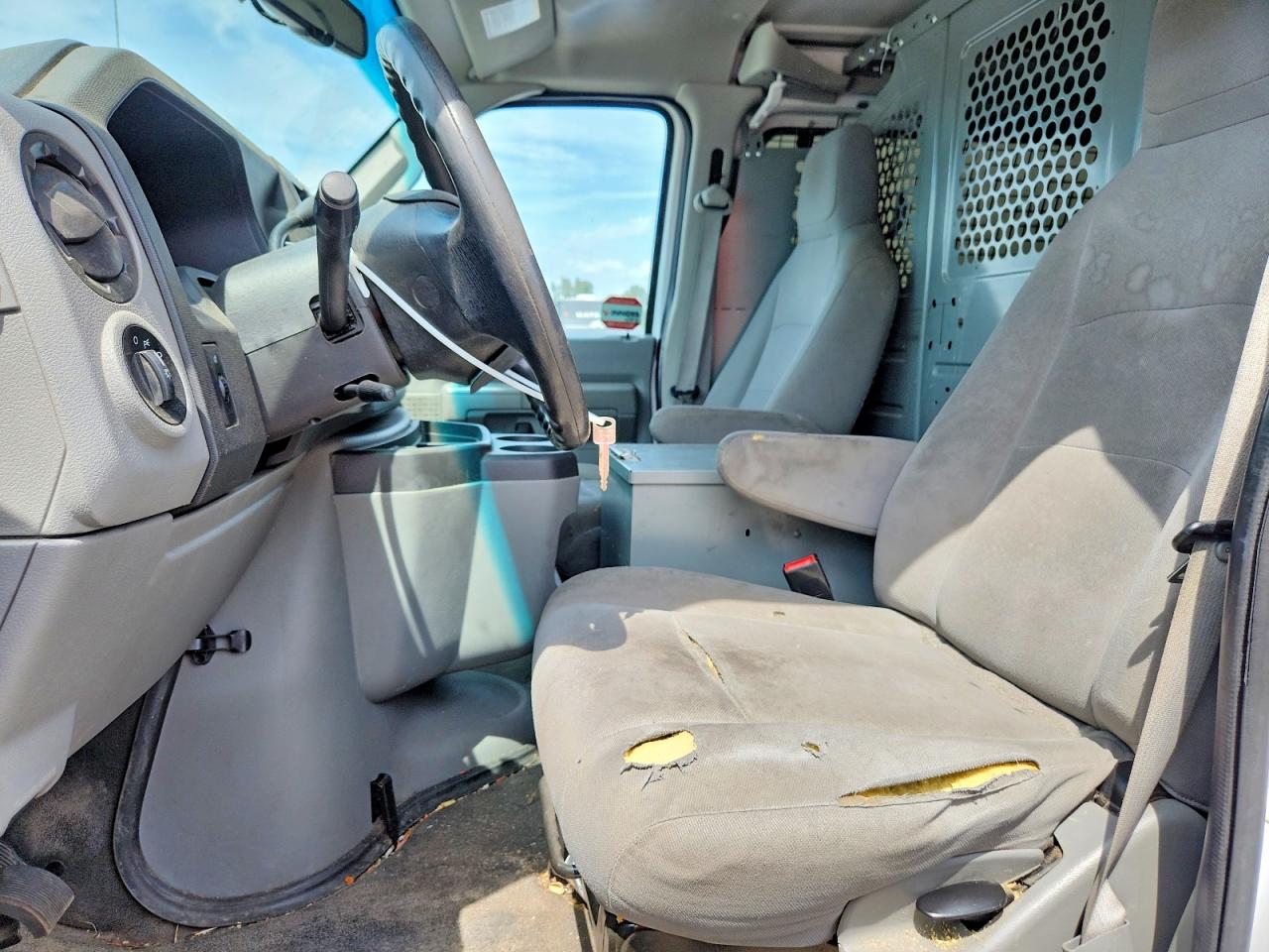 Ford Econoline E150 Van