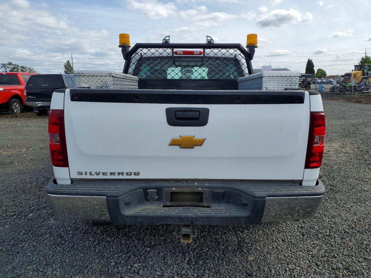 Chevrolet Silverado C1500