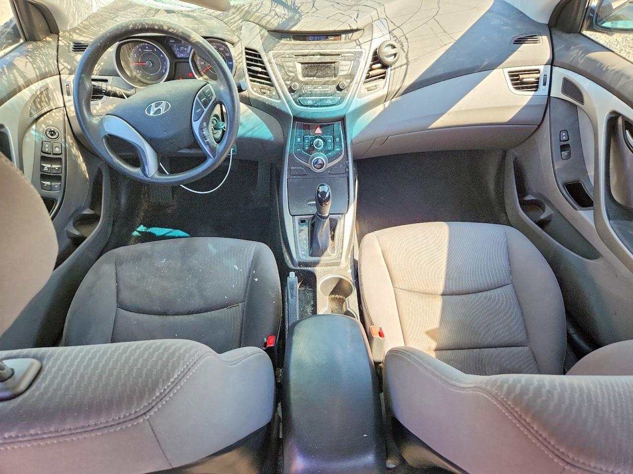 Hyundai ELANTRA Se