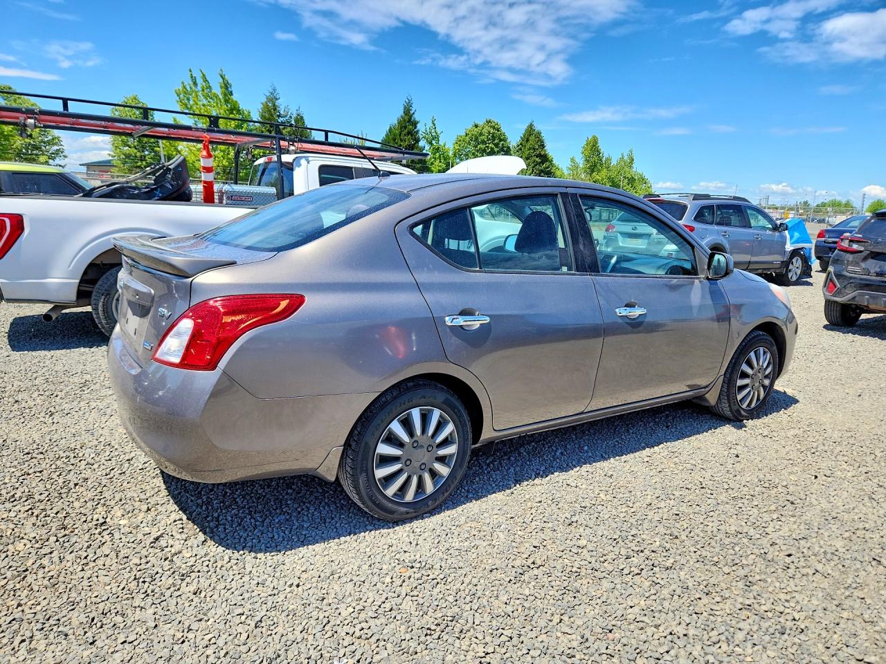 Nissan Versa 1.6 Sv