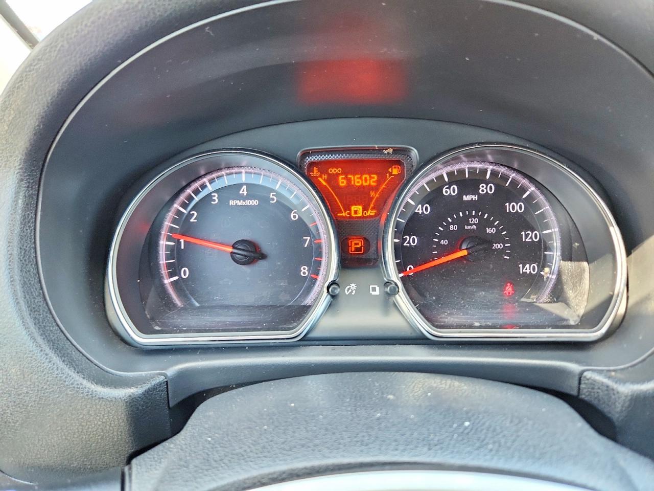 Nissan Versa 1.6 Sv
