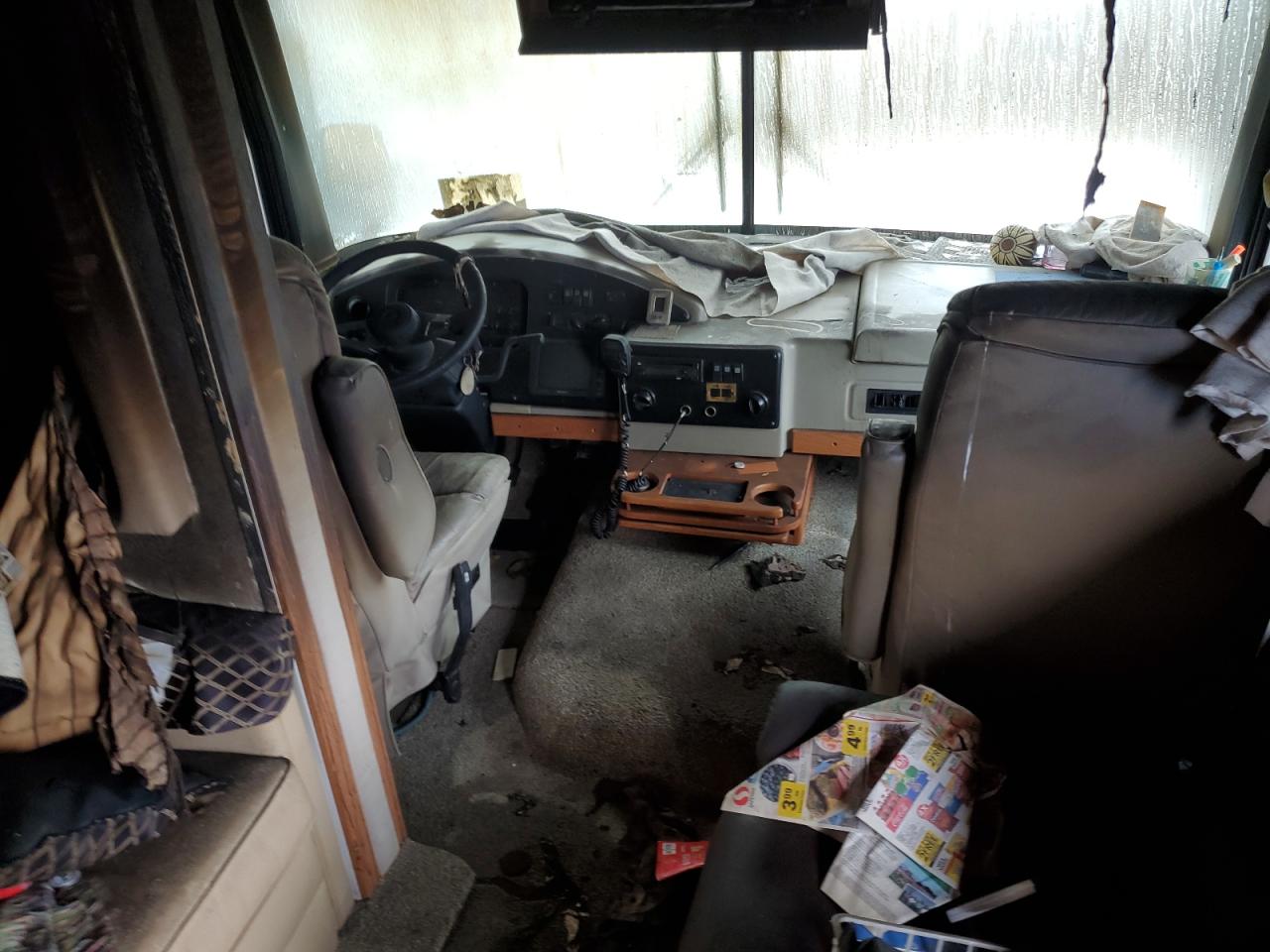 Workhorse Custom Chassis Motorhome W22