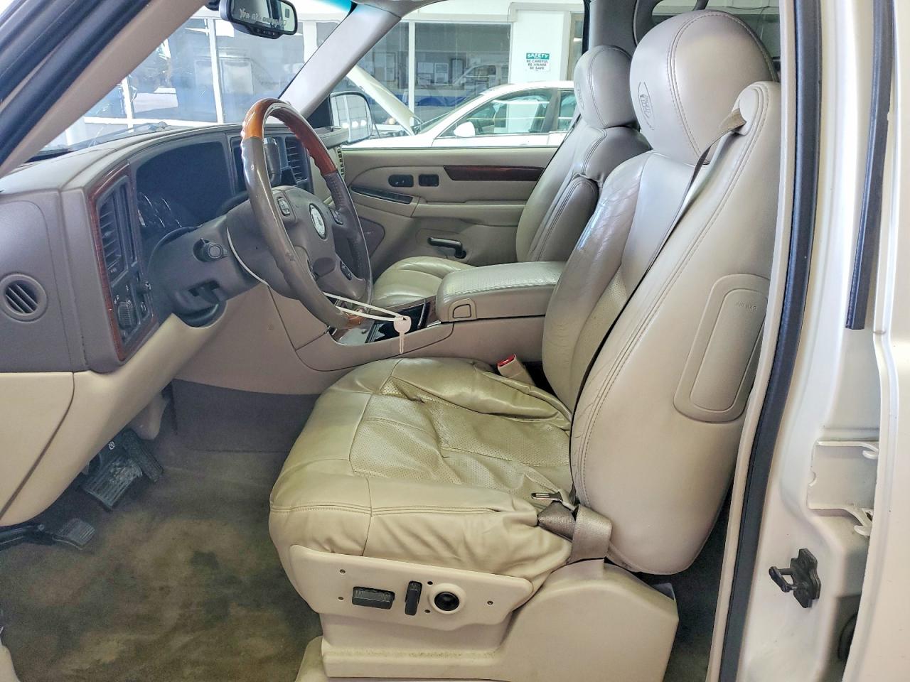 Cadillac Escalade Luxury