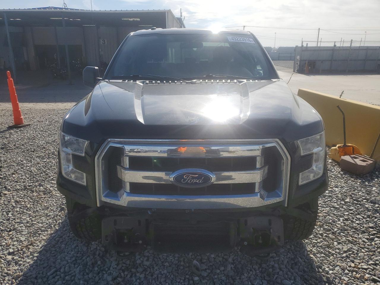 Ford F-150 Super Cab