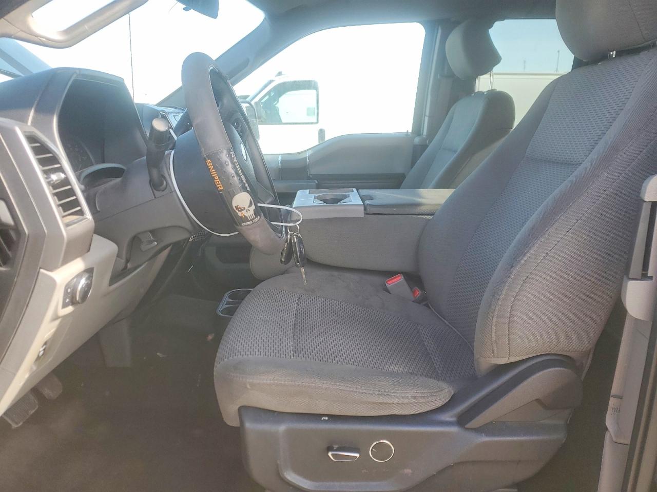 Ford F-150 Super Cab
