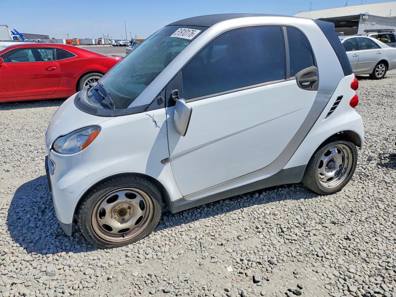 Salvage Smart fortwo Image